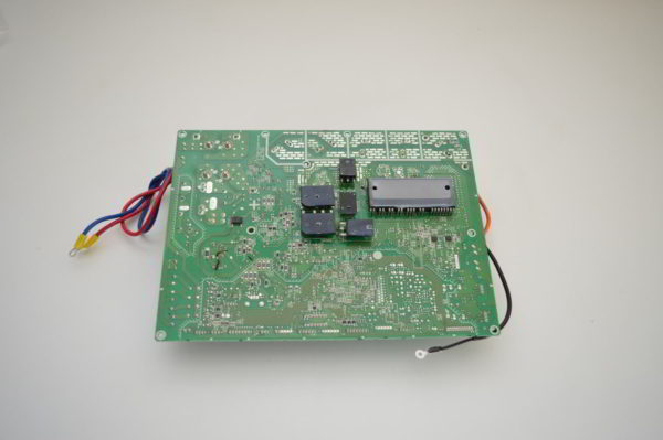 CARTE PCB ASSY  EC09008 (2P193914- 6) pour groupe DAIKIN EKHBRD011ABV1 / EKHBRD014ABV1 / EKHBRD016ABV1 (Référence d'origine: 5002310 ) (OCCASION) – Image 5