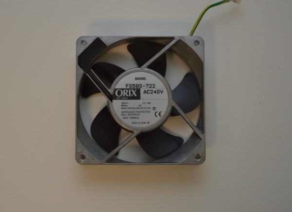 Ventilateur ORIX F0580-722 pour module DAIKIN Altherma Haute Température EKHBRD011ABV1 (011, 014 et 016) et EKHBRD016ACY1 (011, 014 et 016)  (Réf: 5002051) (OCCASION)