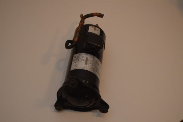 Compresseur Daikin JT1G-VDLYR (Référence d'origine: 5001391) (OCCASION) – Image 2