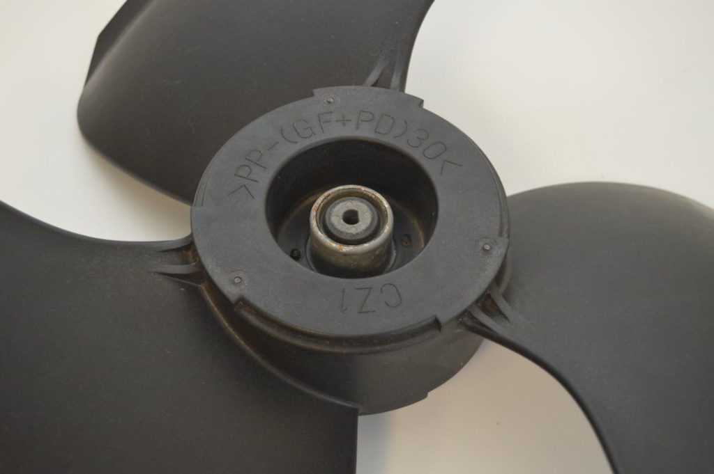 Hélice pour pompe a chaleur ou climatisation PAC DAIKIN CZ pîece detachee d'occasion