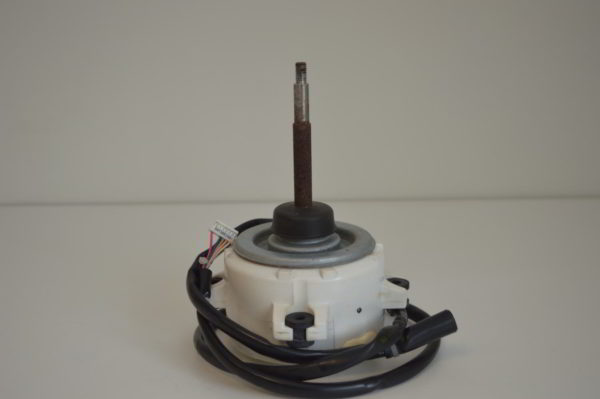 Moteur ventilateur  DAIKIN  KFD-325-70-8C2  (Type: 907) (Référence d'origine: 168668J / 5017652)   (OCCASION) – Image 2