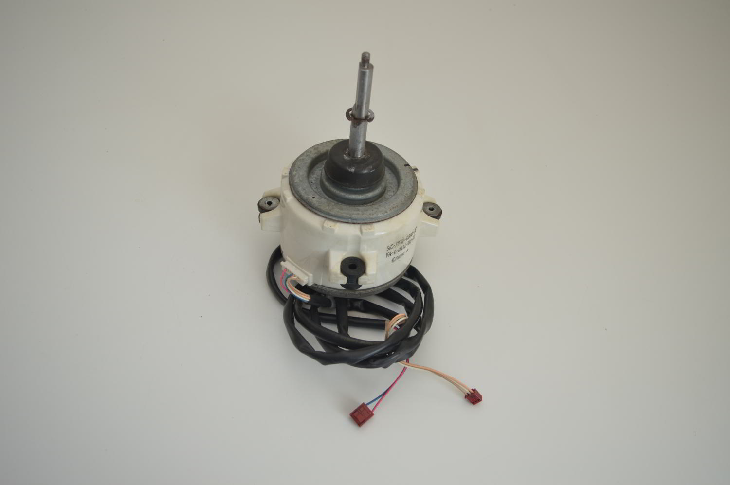 Moteur ventilateur SANYO SIC-71FW-D890-1C (ou 1A) (bas ou haut) (OCCASION) – Image 4