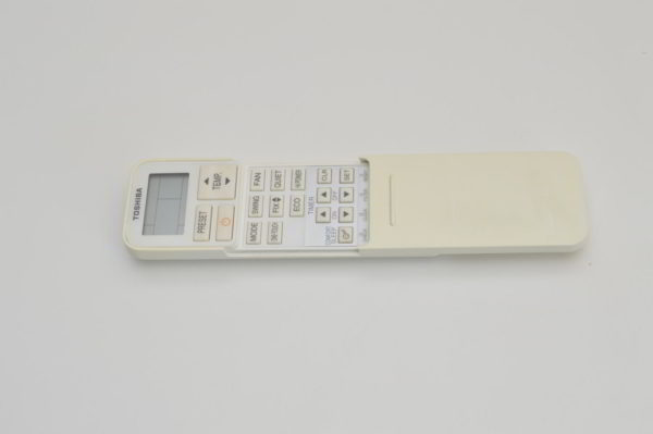 Télécommande TOSHIBA WH-TAO 4NE  (OCCASION) – Image 4