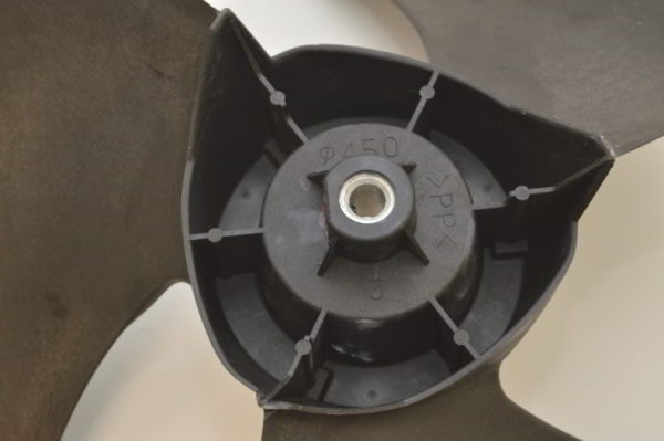 Hélice ventilateur FUJITSU   >PP<    Diamètre: 450mm (Diamètre Arbre: 14 mm) (OCCASION) – Image 3