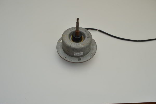 Moteur ventilateur DAIKIN AF-220-45-6-1  (OCCASION)