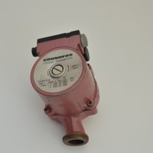Circulateur Pompe à Eau GRUNDFOS UPSO 20-70 130 (ou UPS0 20-70) - Occasion