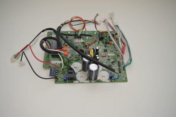 Carte de commande FUJITSU K04AW-1705HUE-C1 pour AOYALAT3  (NEUF) – Image 3