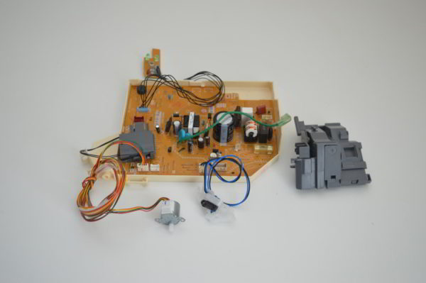 Carte de Contrôle PCB DM00J845 ( DM76Y379G06 ) + Carte LED/Infrarouge + Carte BP + moteur de volet + clapet pour mural Mitsubishi Electric MSZ-GB50VA-E1  (OCCASION) – Image 2