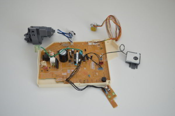 Carte de Contrôle PCB DM00J845 ( DM76Y379G06 ) + Carte LED/Infrarouge + Carte BP + moteur de volet + clapet pour mural Mitsubishi Electric MSZ-GB50VA-E1  (OCCASION) – Image 4