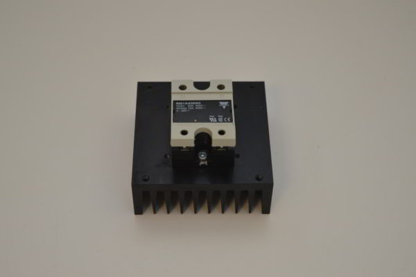 Relais statique de puissance (50A) CARLO  GAVAZZI: RM1A40D50 (Dc)  (OCCASION)