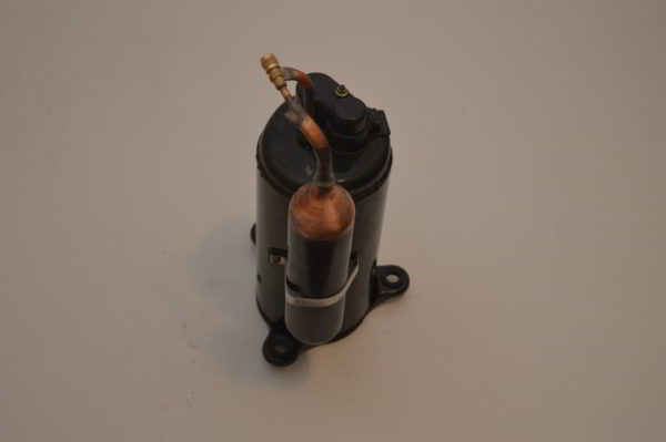Compresseur SANYO / TECHNIBEL  C-R112H5V  (OCCASION) – Image 2