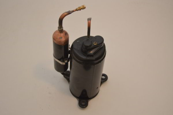 Compresseur SANYO / TECHNIBEL  C-R112H5V  (OCCASION) – Image 3