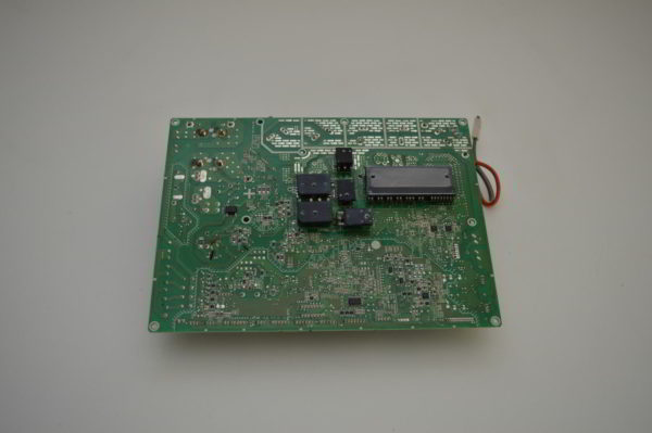 Carte Daikin EC09024 pour ERSQ011AAV1 / ERSQ014AAV1 / ERSQ016AAV1 / ERRQ016AAV1 (Réf: 5002379 / 5006388) (OCCASION) – Image 5