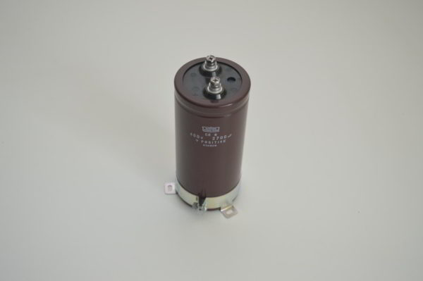 Condensateur HITACHI 400V 2700uF   E01820  (OCCASION)