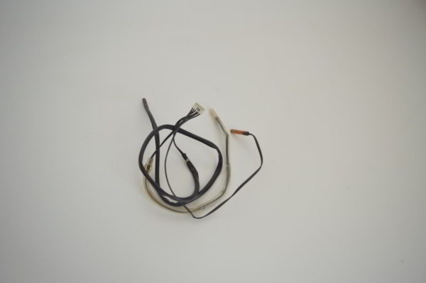 Lot de 3 Sondes DAIKIN (2 Tubes + 1 Air, 20 kohm à +25°C)   Réf: 147271J  (OCCASION) – Image 2