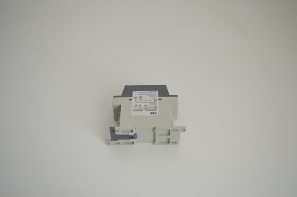 Démarreur Progressif Soft Starter ABB  PSR12-600-70  Triphasé (Réf:1SFA896106R7000) (OCCASION) – Image 4