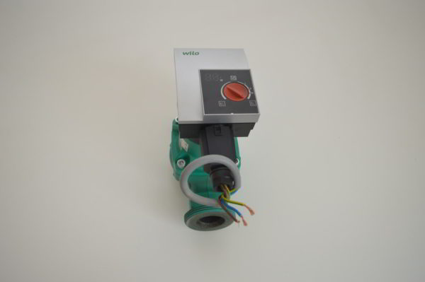 Circulateur de chauffage électronique WILO YONOS PICO 30/1-8 (180)  (OCCASION)