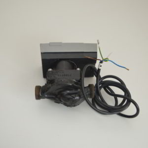 Circulateur de chauffage électronique WILO Stratos PARA 15/1-7  T3  AT  (130)  (OCCASION) – Image 4