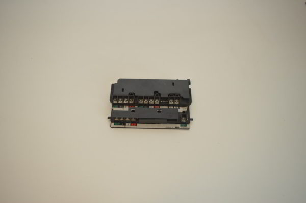 Boitier de raccordement (Terminal Block) pour multisplits PANASONIC CU-3E ou Daikin 3MXS  (OCCASION)