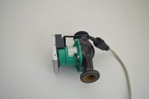 Circulateur de chauffage électronique WILO YONOS PICO-STG 30/1-7.5-180  (OCCASION) – Image 2