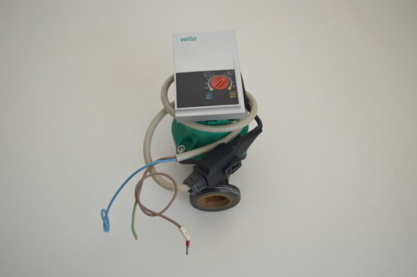Circulateur de chauffage électronique WILO YONOS PICO-STG 30/1-7.5-180  (OCCASION) – Image 5