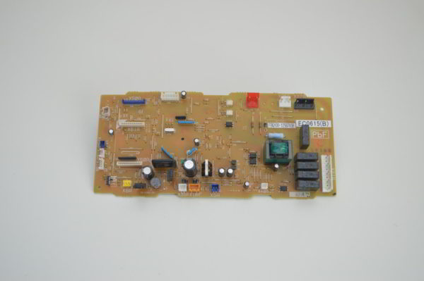 Carte DAIKIN  EC0615 Ref: 300351P pour FBQ 100/125 B7V3B  (NEUF)