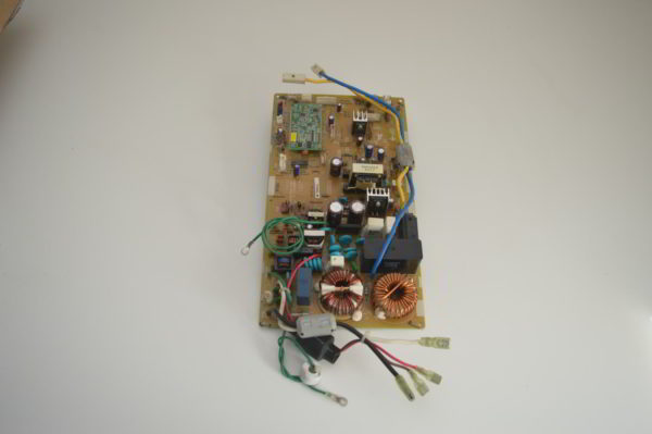 Carte Main HITACHI pour groupe RAC 50 YH5 (OCCASION) – Image 3