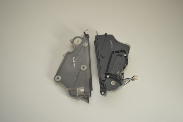 Lot d'1 moteur de volet MP35HCA et d'1 micro-switch DAIKIN pour mural FTXG25JV1BS / FTXG25JV1BW  (OCCASION) – Image 5