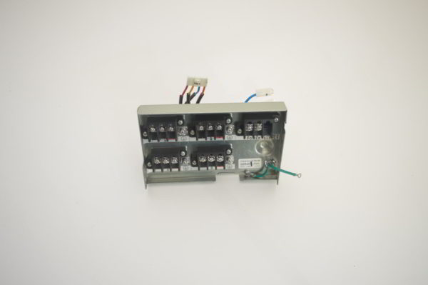 Boitier de raccordement (Terminal Block) pour multisplits Daikin 4MXS68F2V1B  Réf. DAIKIN: 1689475  (OCCASION) – Image 5