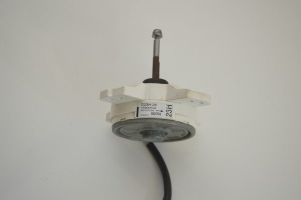 Moteur ventilateur DAIKIN D23H-28  Réf: 5003723  (OCCASION)