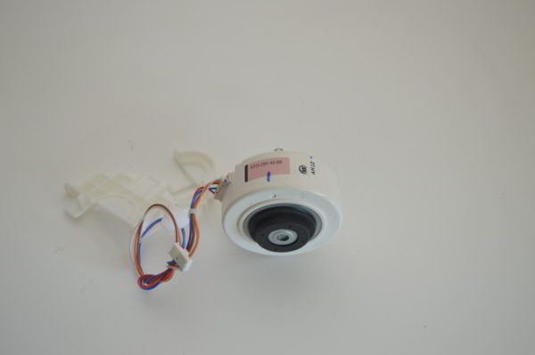 Moteur Turbine (DC FAN MOTOR) DAIKIN KFD-280-40-8B pour mural FTKS 20/25/35 ou FTXS 20/25/35 (Réf: 138164J / 4014853)  (NEUF) – Image 3