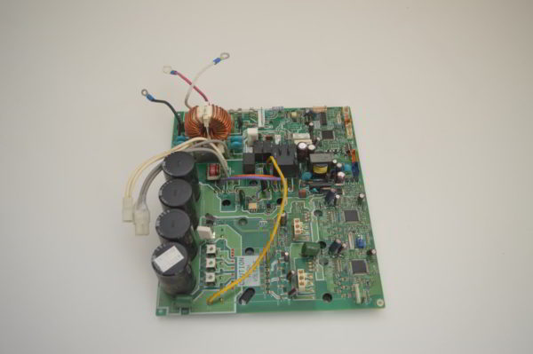 Carte Inverter CARRIER MCC-1571 pour 30AWH015XB  Réf: 00PPG000557900A15 (OCCASION) – Image 4