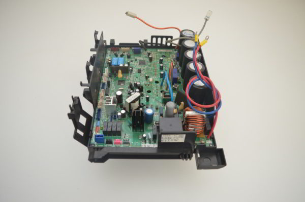 Carte Main DAIKIN  EC09024 (C) pour ERSQ011AAV1 / ERSQ014AAV1 / ERSQ016AAV1  (Réf: 5019087 /5002063) (OCCASION) – Image 6