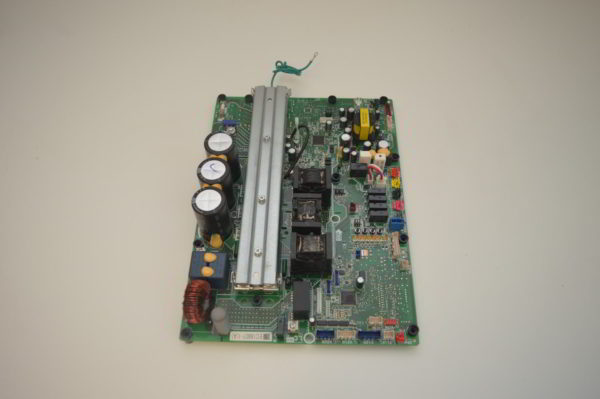 Carte Inverter Daikin EC18007-1(A) pour EPGA11DAV3  Réf: 5036867  (Neuf) – Image 4