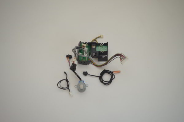 Lot Cartes LED +IR +Switch +Sondes +Moteur Volet pour console SOONKO SKC-035 DCI 02 (OCCASION) – Image 4