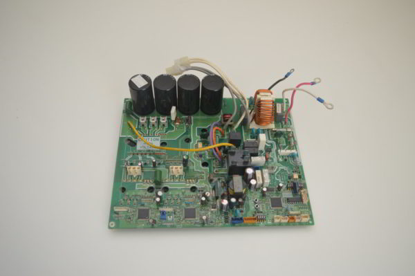 Carte Inverter CARRIER MCC-1571 pour 30AWH015XB  Réf: 00PPG000557900A15 (OCCASION)