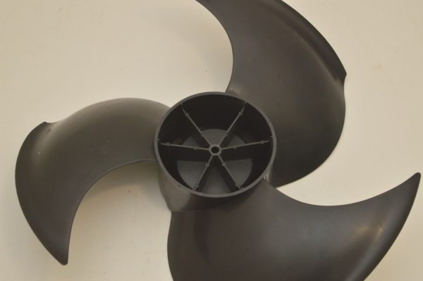 Hélice ventilateur TOSHIBA / CARRIER D486 (Réf: C025223H01 - A -)  (OCCASION) – Image 3