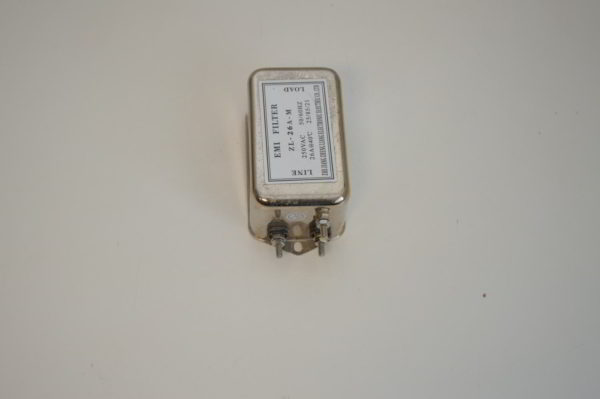 Filtre réseau monophasé EMI FILTER 26A/250VAC  Réf: ZL-26A-M   (OCCASION) – Image 2