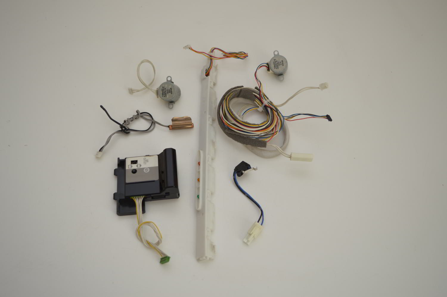 Cartes LED et IR (1RZK341109A+Moteurs Volet MP24GA) pour console HITACHI RAF 50 NH4 (OCCASION) – Image 2