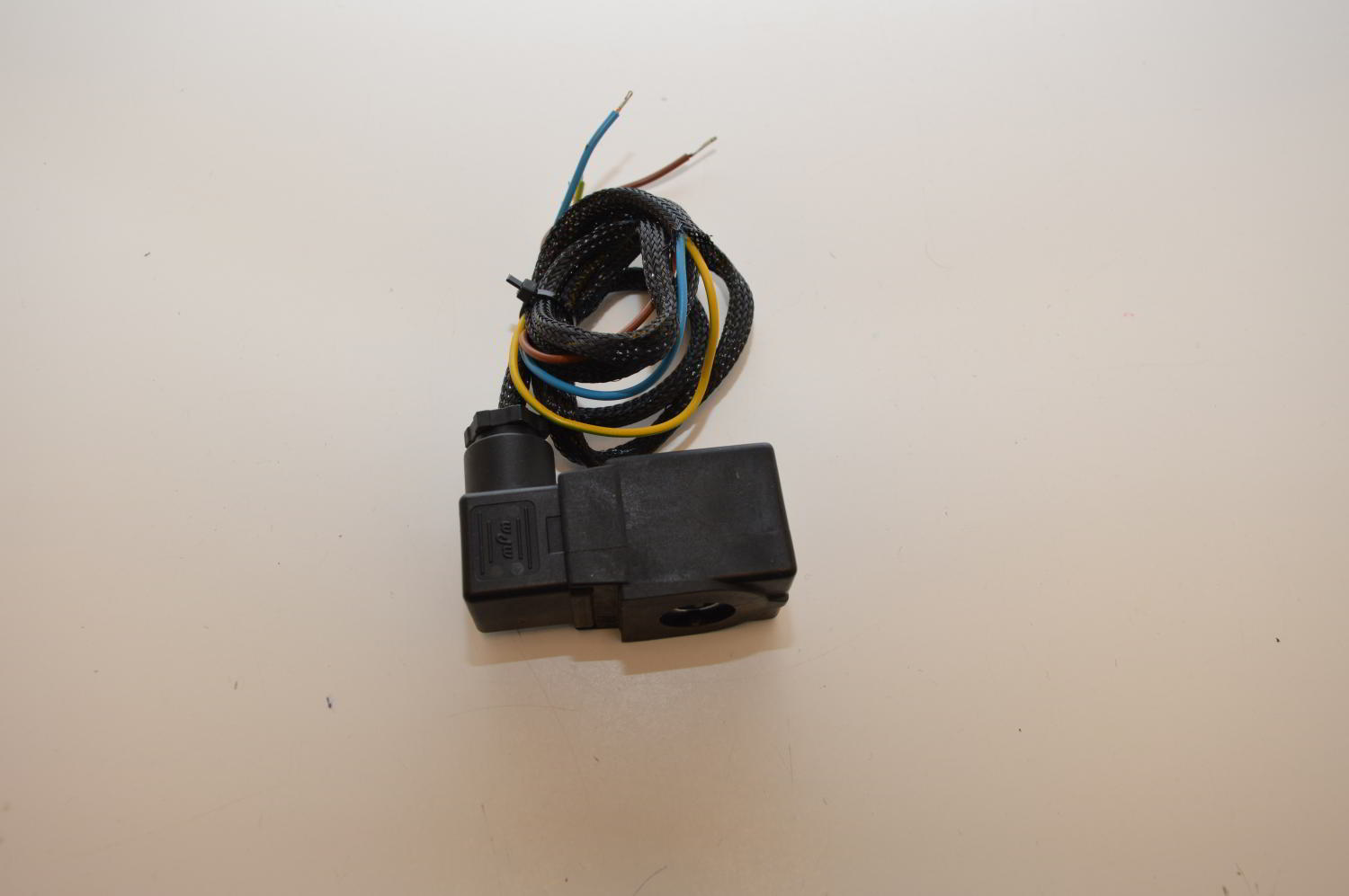 Bobine d'électrovanne CASTEL Type: HM2 pour CIAT AQUALIS CALEO / AQUACIAT 2 (Ref: 7496953) (OCCASION) – Image 2