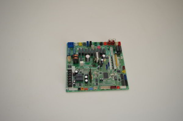 Carte DAIKIN (PCB ASSY)  EB11050(B) pour CMSQ250A7W1B  (Réf: 300575P/5008669)   (OCCASION) – Image 2