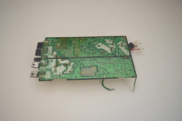Carte Main Hitachi RRZK8Q93 pour RAW-25NH2A  (Réf: PMRAW25NH2AS01) (OCCASION) – Image 5