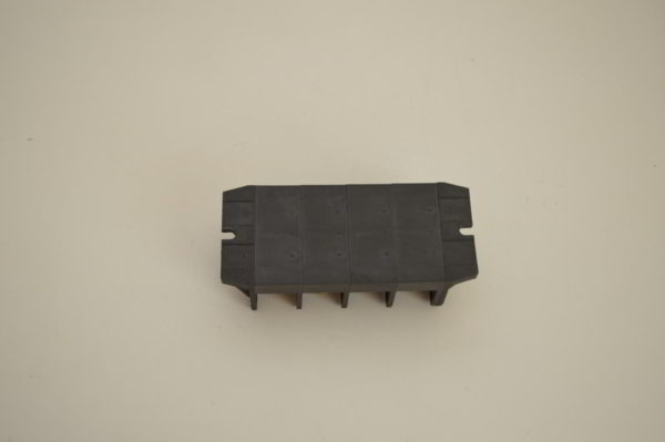 Bornier de raccordement DAIKIN pour CMSQ250A7W1B  (Réf: 070681J)   (OCCASION) – Image 4