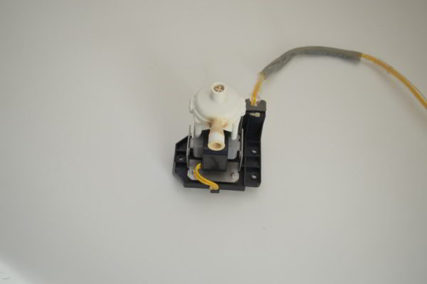Pompe à eau DAIKIN pour Cassette 900x900 FMCQ 50/60/71/100/125 A7VEB (Réf: 301397P)  (OCCASION) – Image 4