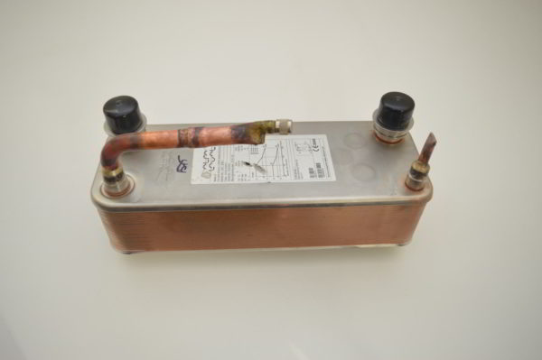 Echangeur à plaques ALFA LAVAL ACH40-42AH-F pour Module DAIKIN EHBH08DA6V (Réf: 5035275) (OCCASION) – Image 5