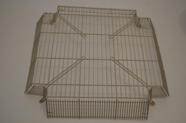 Grille de Ventilateur DAIKIN pour CMSQ250A7W1B  (Réf: 300587P)   (OCCASION)