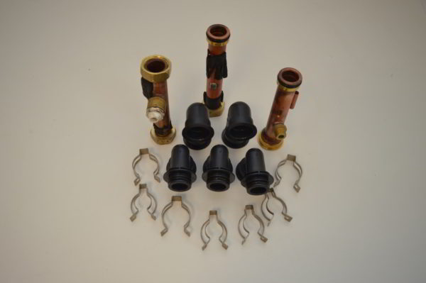 Lot de Raccords plastique, Tubes cuivre et Clips pour Module DAIKIN EHBH 08 DA6V  (OCCASION)