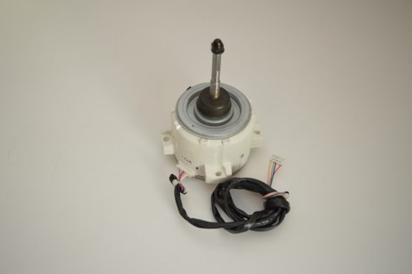 Moteur Ventilateur Panasonic L6CBYYYL0148 pour U-200PE2E8A / U-250PE2E8A (OCCASION) – Image 6