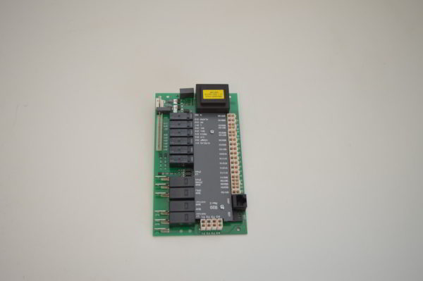 Carte relais 920  pour Monobloc DANFOSS (AVENIR ENERGIE): 10 SP (Ref: 086U8265)  (OCCASION) – Image 3