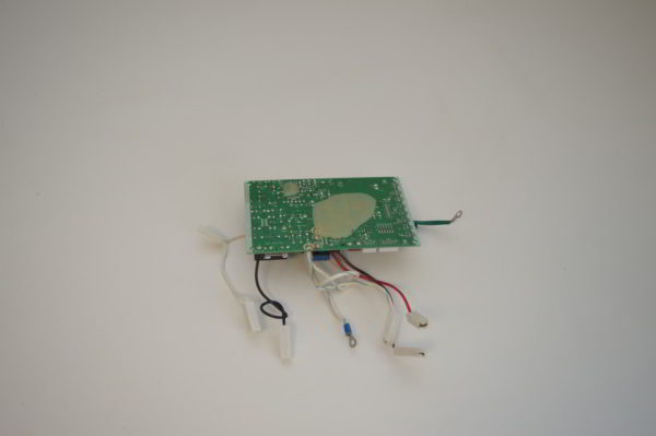 Carte de commande Hitachi  pour ballon thermodynamique YUTAMPO 260 l (OCCASION) – Image 5